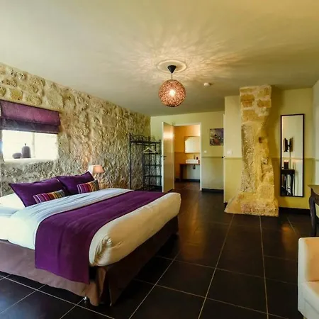 Bleu Raisin 3* Les Salles-de-Castillon