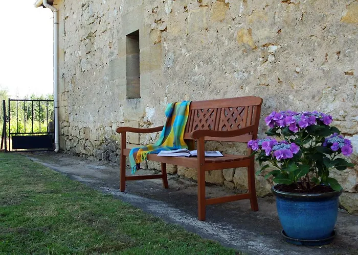 Bleu Raisin Bed & Breakfast 3*